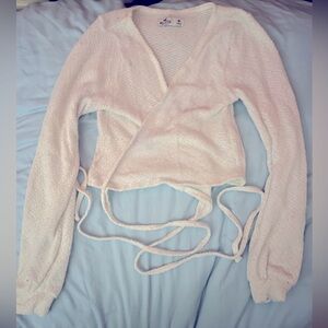 Hollister Cream V-Neck Wrap Sweater